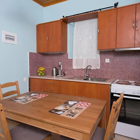 πέτρινο σπίτι Guest house
